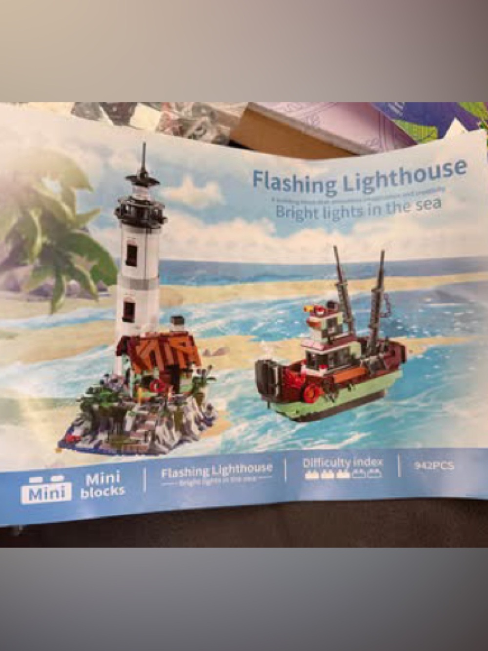 Flashing Lighthouse Blocks Building Set - White, Blue, Green, Red